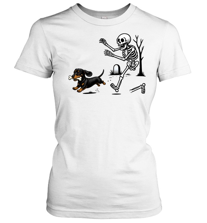 Dachshund Stealing Bone From Skeleton Cute Halloween Classic Women's T-shirt