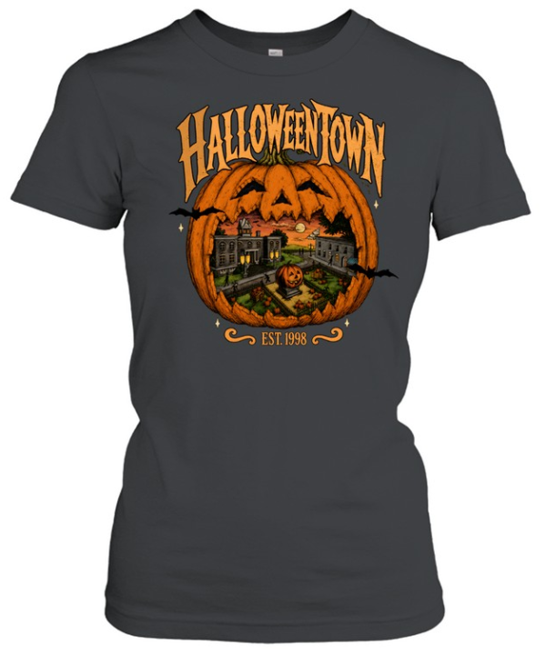 Halloweentown Est 1998 Giant Pumpkin Town Square Portal  Classic Women's T-shirt