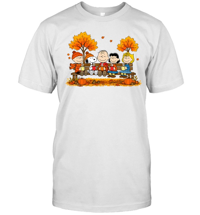 Peanuts Snoopy Autumn Fall Sitting On Bench Drinking Coffee Classic Men's T-shirt Peanuts Snoopy Autumn Fall Sitting On Bench Drinking Coffee Classic Men's T-shirt
