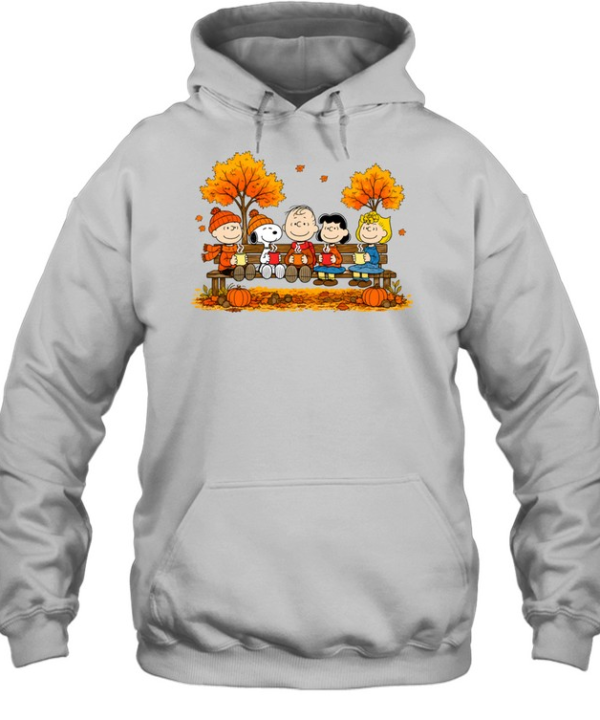 Peanuts Snoopy Autumn Fall Sitting On Bench Drinking Coffee Unisex Hoodie