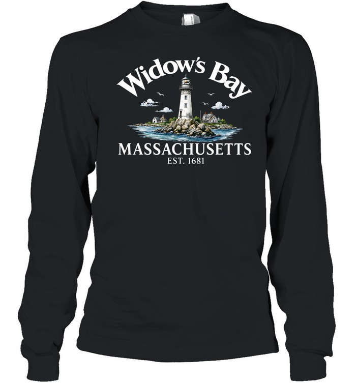 Widows Bay Massachusetts Est 1681 Vintage Coastal Lighthouse Long Sleeved T-shirt