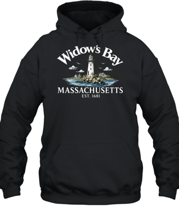 Widows Bay Massachusetts Est 1681 Vintage Coastal Lighthouse Unisex Hoodie