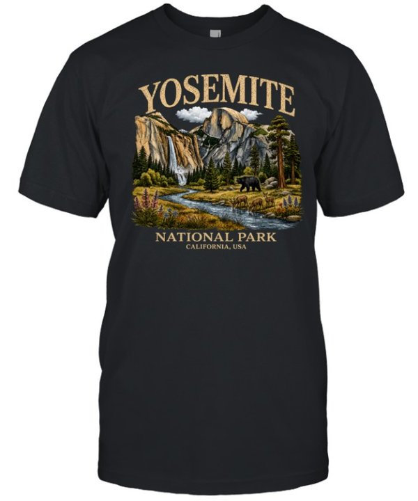 Yosemite National Park California Half Dome Bear Wildlife Washed Classic Men's T-shirt
