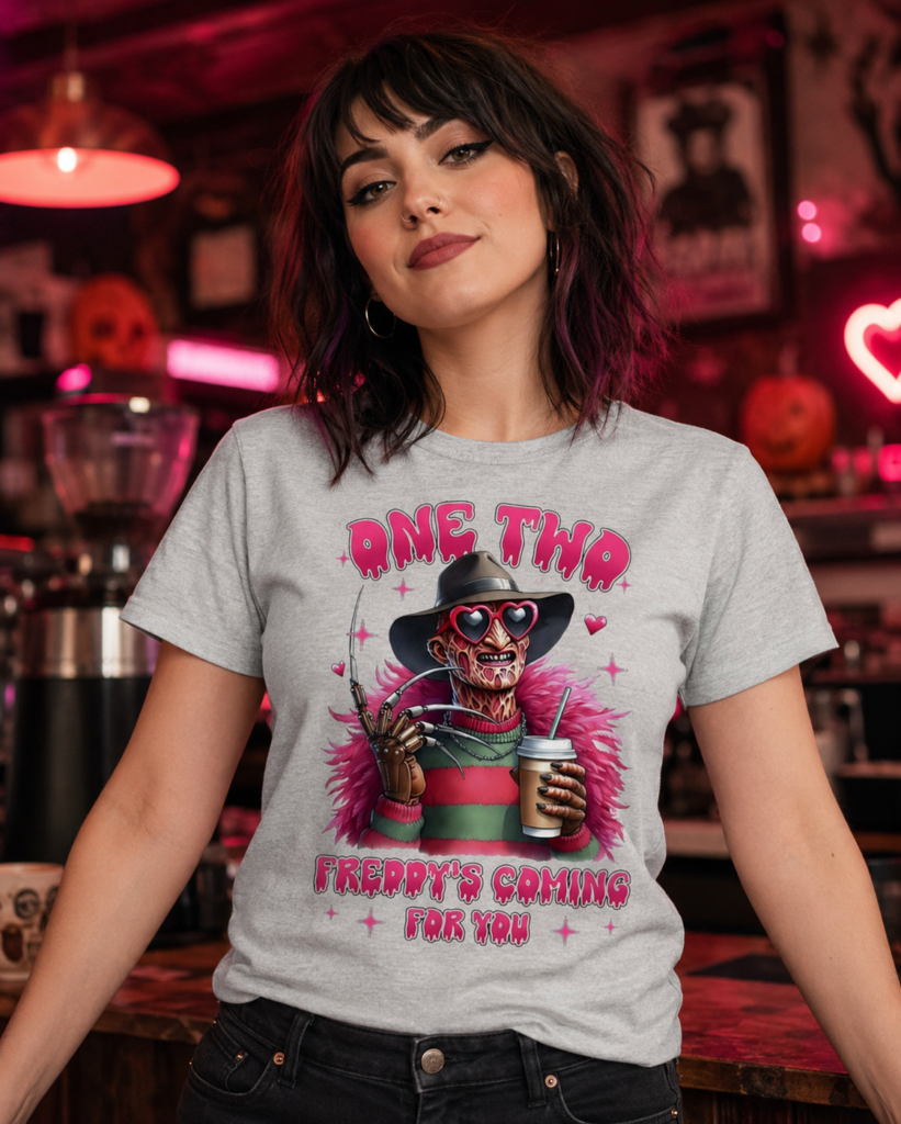 Freddy coffee shirt with pink feather boa