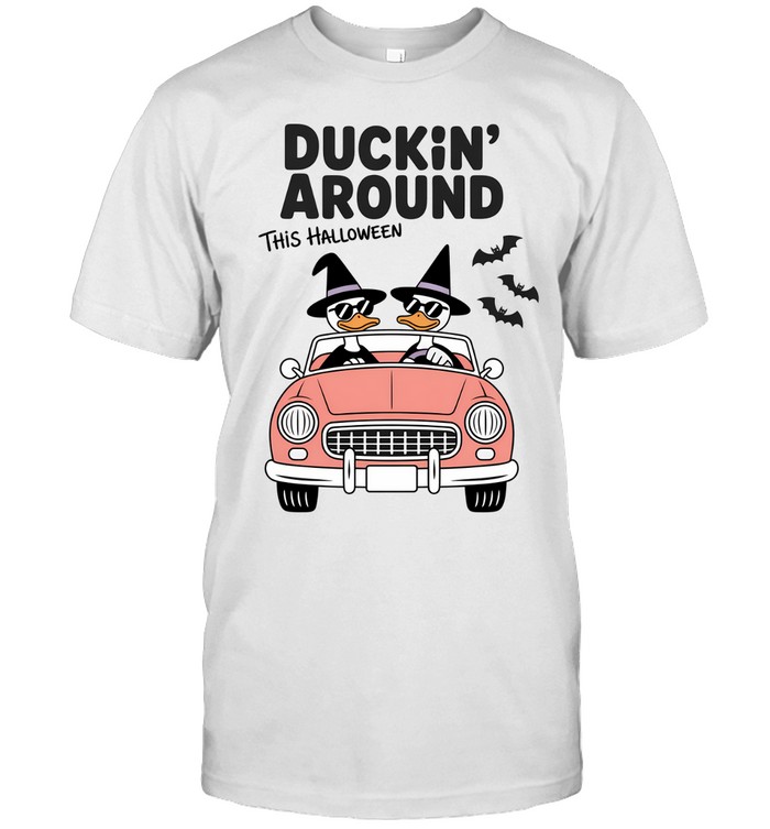 Duckin Around This Halloween Ducks In Car T- Classic Men's T-shirt Duckin Around This Halloween Ducks In Car T- Classic Men's T-shirt