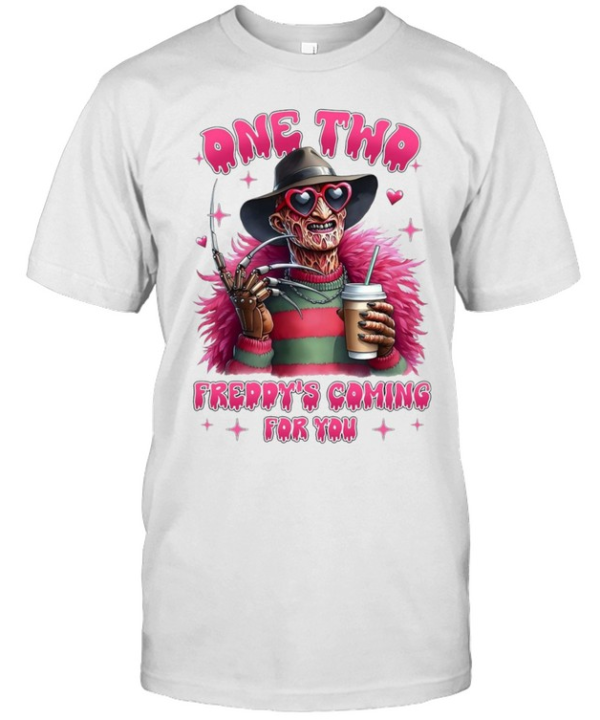 Freddy's Coming For You Pink Feather Boa Coffee Halloween Graphic  Classic Men's T-shirt