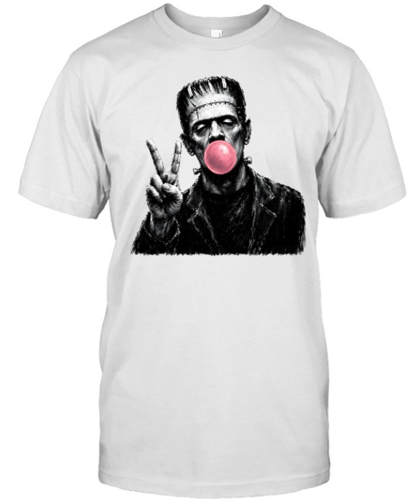 Funny Frankenstein Blowing Bubble Gum Peace Sign Halloween Horror  Classic Men's T-shirt