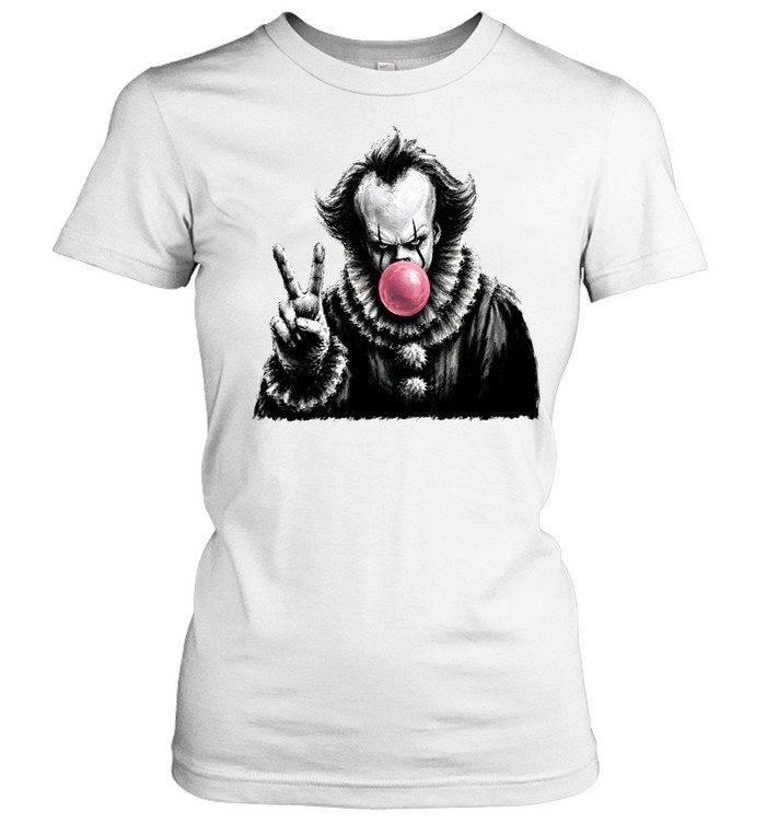 Funny Pennywise Blowing Bubble Gum Peace Sign Halloween Horror Classic Women's T-shirt