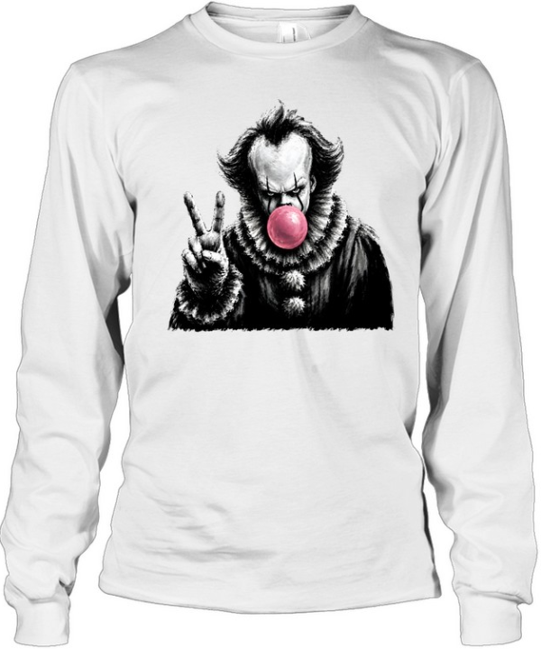 Funny Pennywise Blowing Bubble Gum Peace Sign Halloween Horror Long Sleeved T-shirt