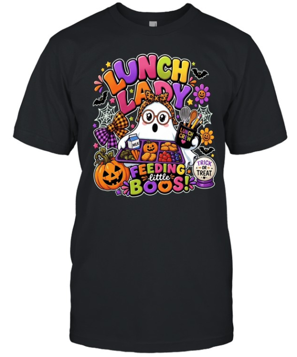 Lunch Lady Ghost Feeding Little Boos Halloween Lunch Crew Trick or Treat  Classic Men's T-shirt