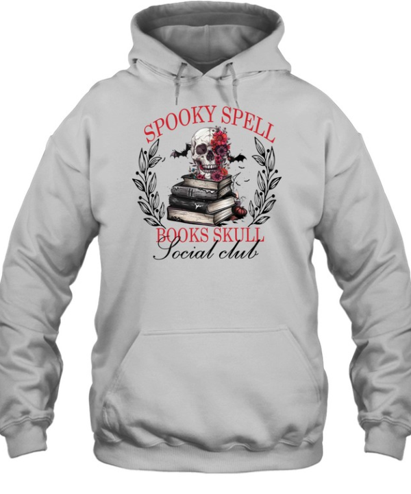 Spooky Spell Books Skull Floral Stack of Books Halloween T- Unisex Hoodie