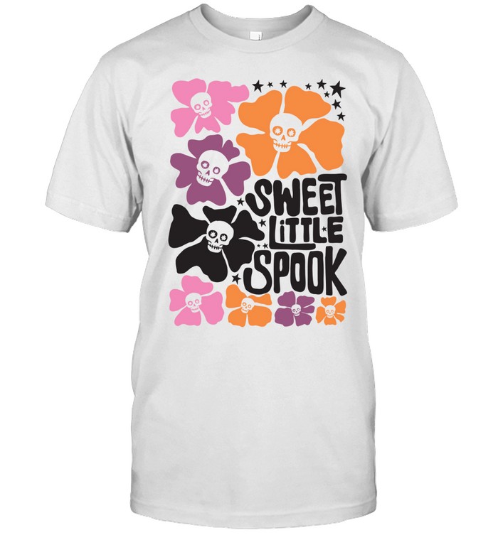 Sweet Little Spook Retro Floral Skull Flowers Halloween T- Classic Men's T-shirt Sweet Little Spook Retro Floral Skull Flowers Halloween T- Classic Men's T-shirt