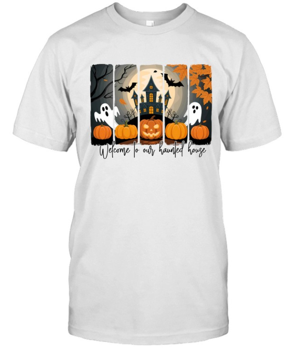 Welcome To Our Haunted House Ghost Pumpkin Halloween T- Classic Men's T-shirt